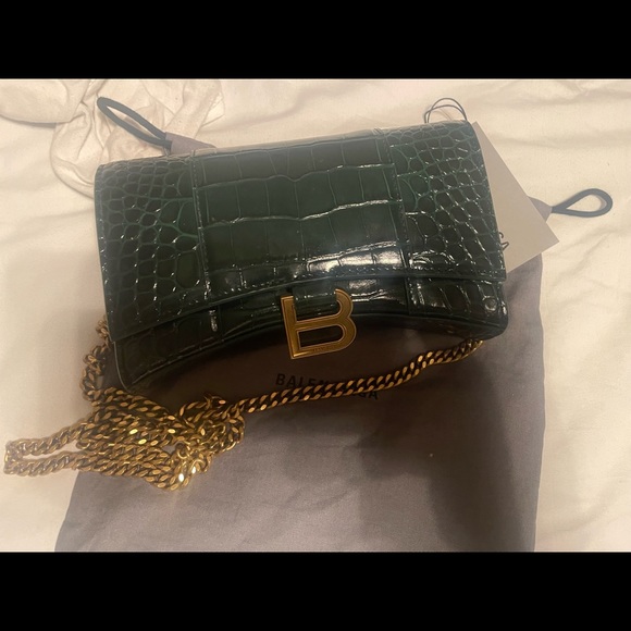 Balenciaga hourglass green croc wallet on chain - Picture 5 of 11